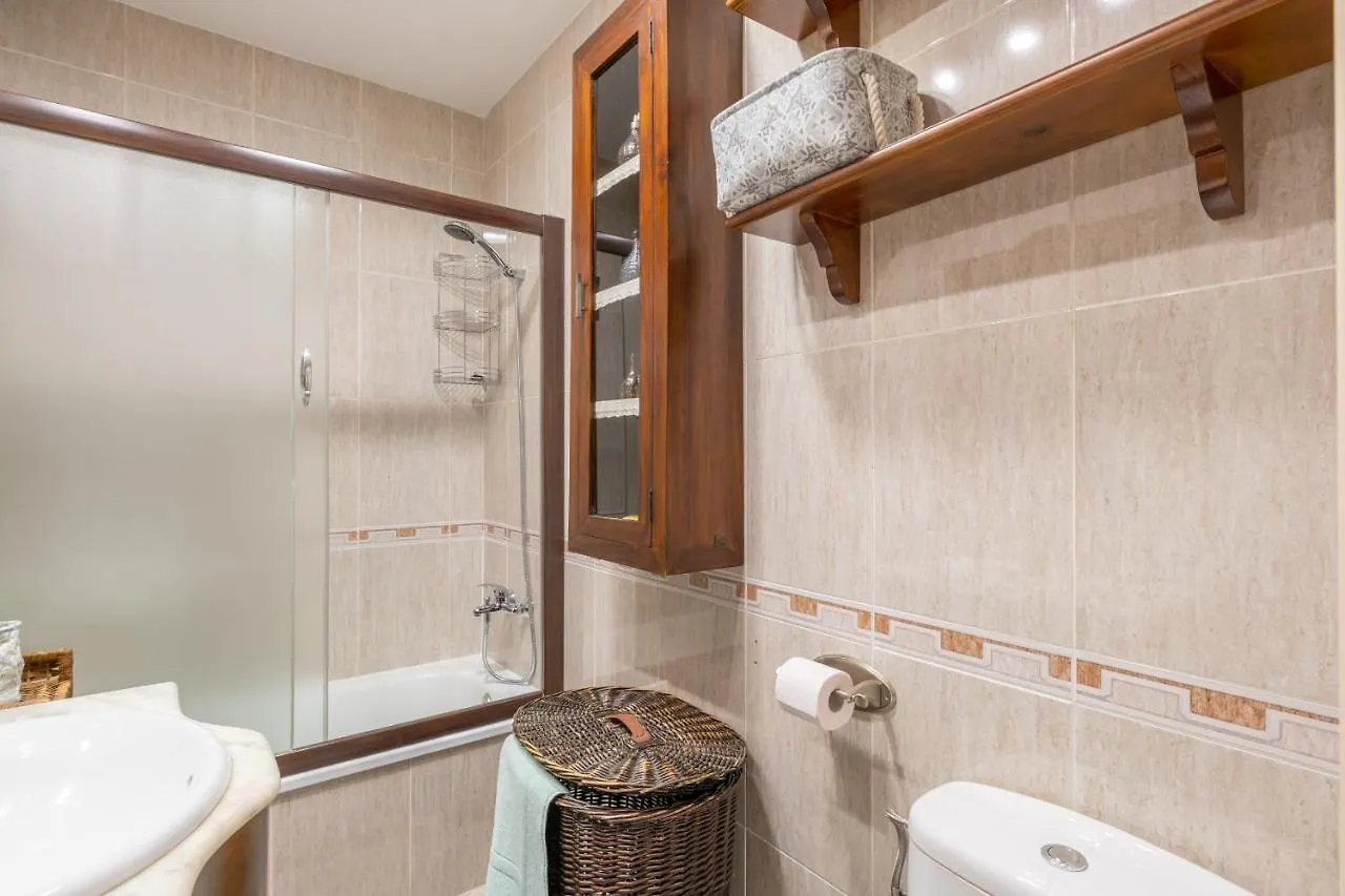 Amplio Apartamento Universidad By Renthas Malaga Spain