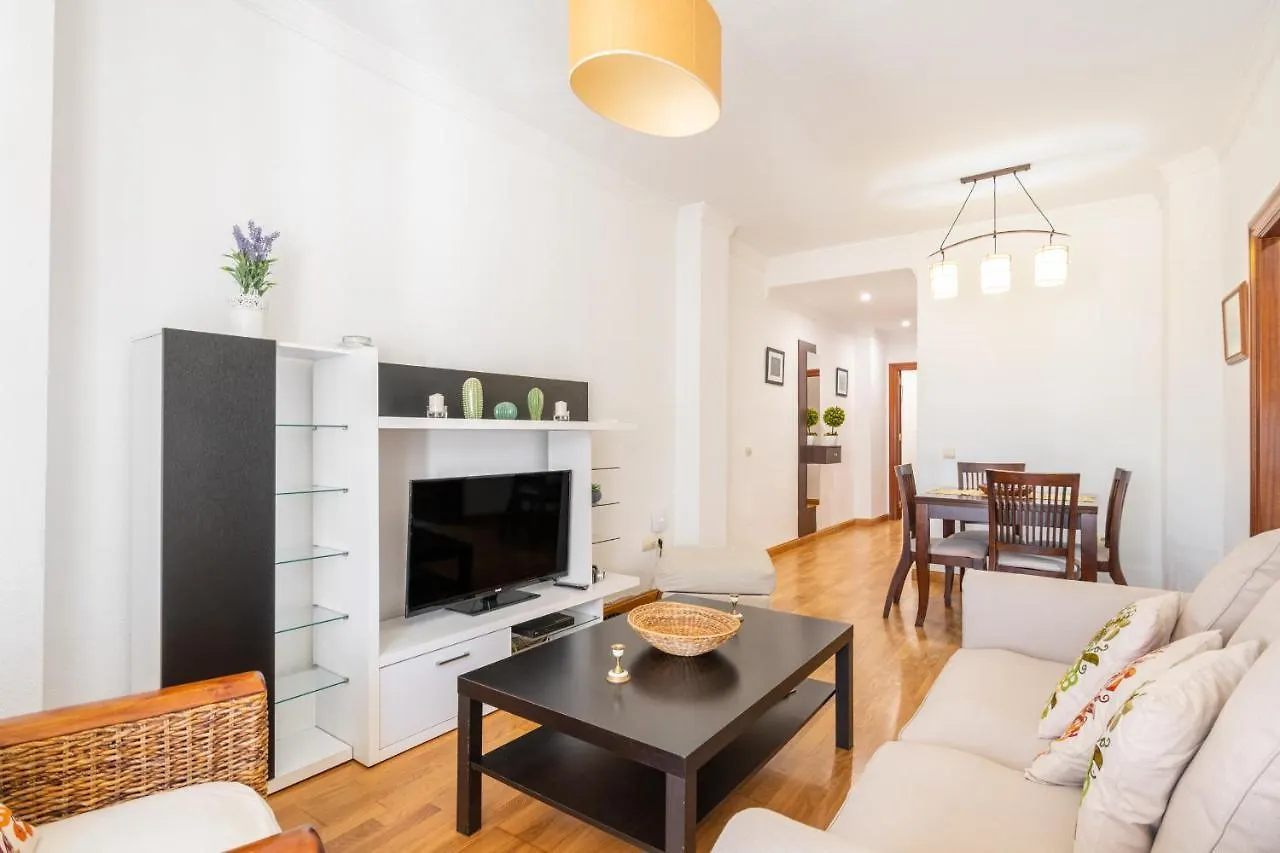Apartamento RENTHAS Capuchinos Centro Málaga
